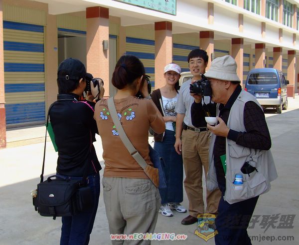 Ƭ 0870.jpg