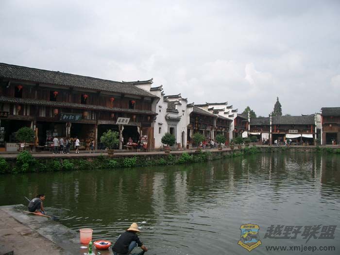 Ƭ 068.jpg